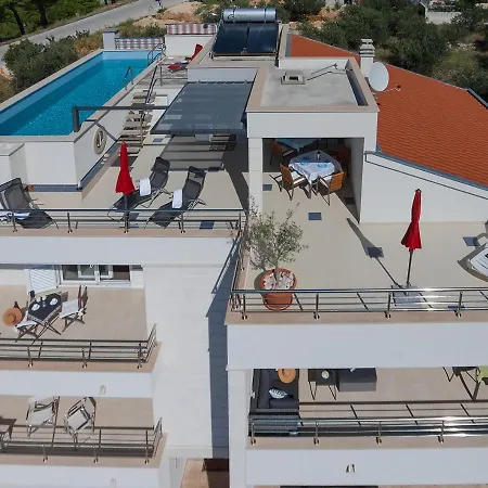 Villa Vilovic Makarska *