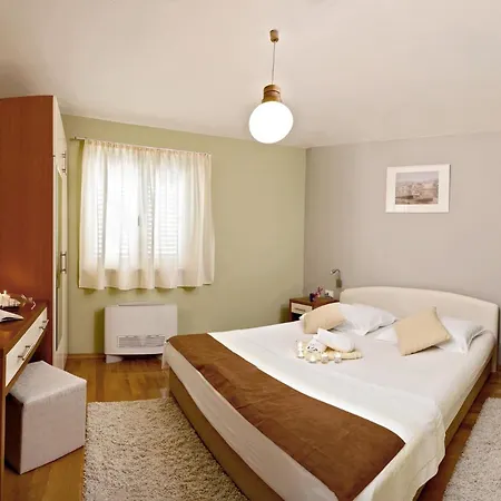 Villa Vilovic Makarska *