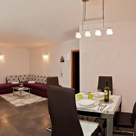 Villa Vilovic Makarska *